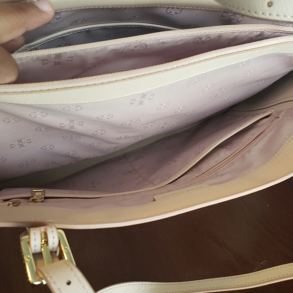 Tory Burch York Tote Light Oak - Picture 6 of 8